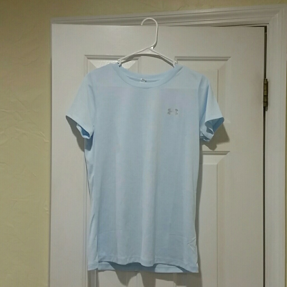 Under Armour T-shirt